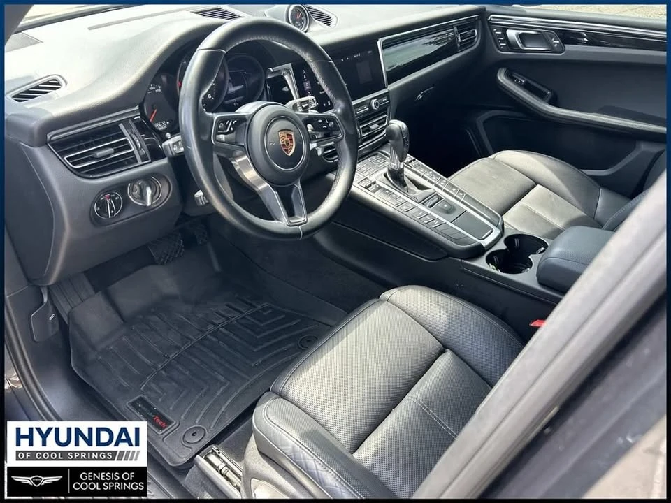 2020 Porsche Macan - Image 16 of 20