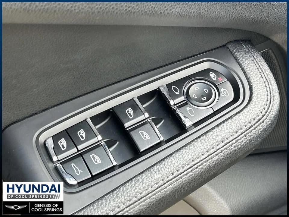 2020 Porsche Macan - Image 20 of 20
