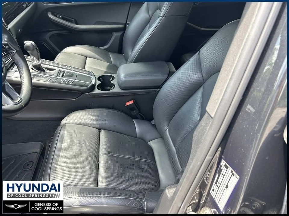 2020 Porsche Macan - Image 17 of 20