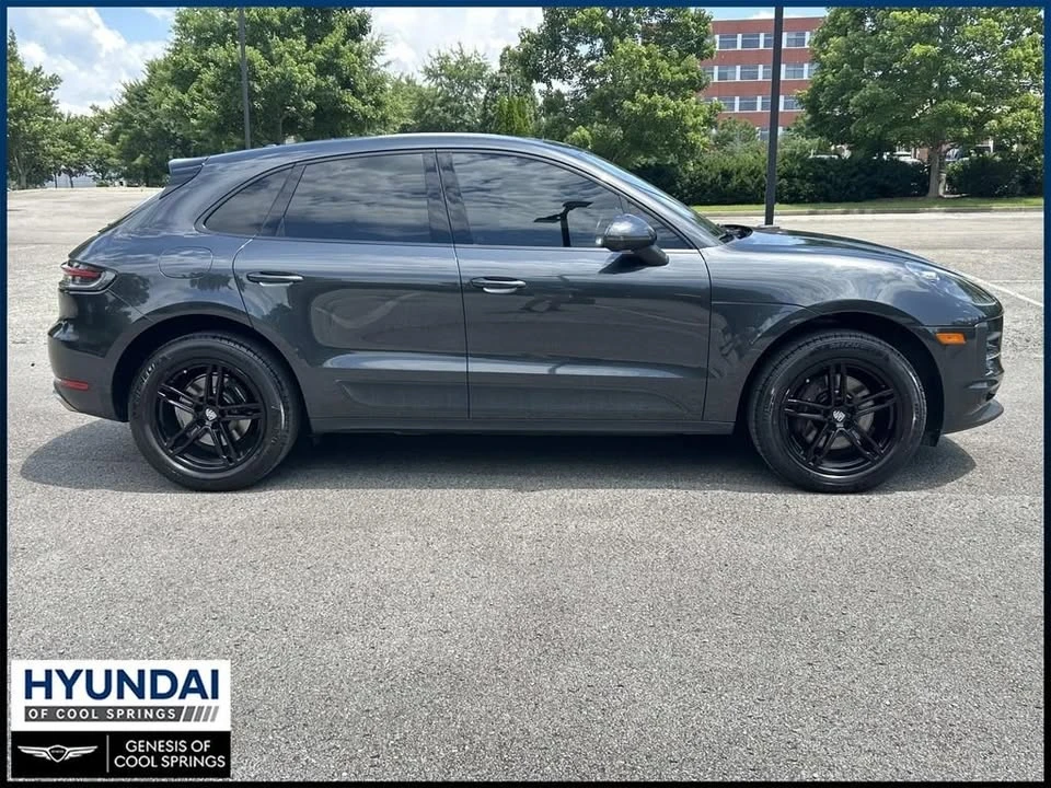 2020 Porsche Macan - Image 8 of 20