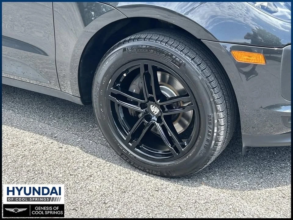 2020 Porsche Macan - Image 9 of 20