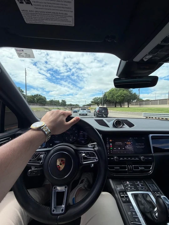 2020 Porsche Macan - Image 2 of 5