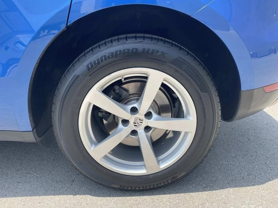 2020 Porsche Macan - Image 11 of 20