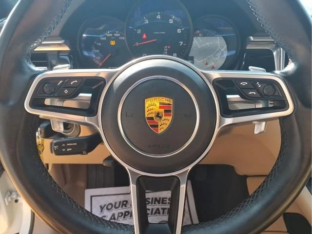 2020 Porsche Macan - Image 11 of 20
