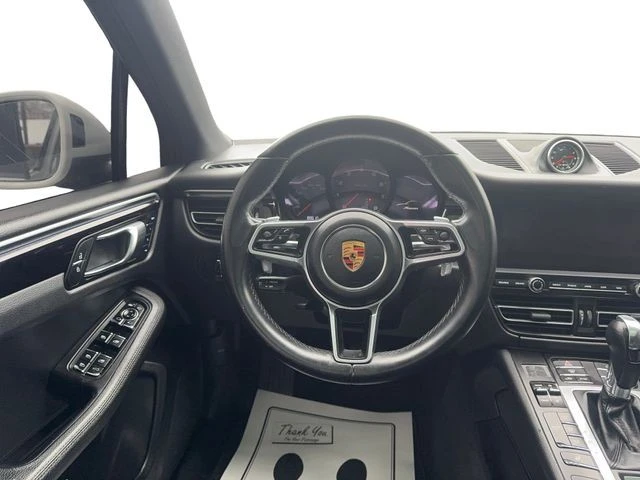 2020 Porsche Macan - Image 20 of 21