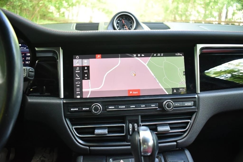 2020 Porsche Macan - Image 31 of 31