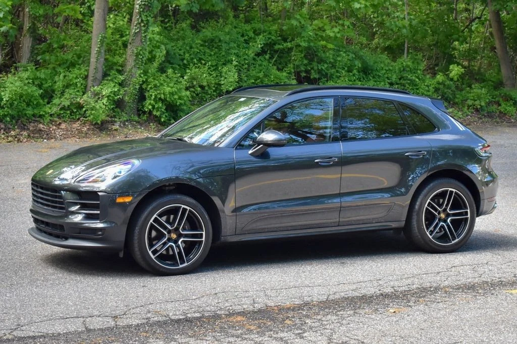 2020 Porsche Macan - Image 2 of 31