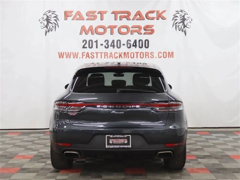 2020 Porsche Macan - Image 5 of 12