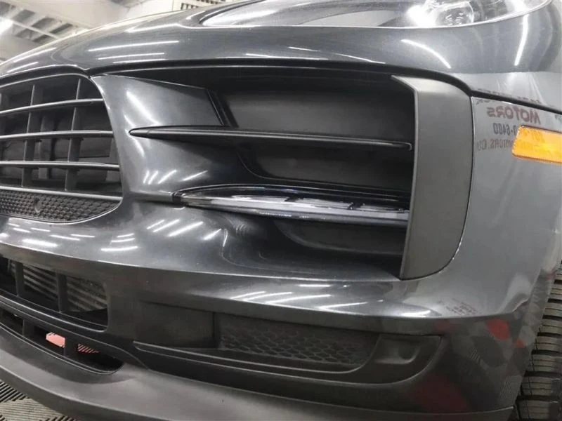 2020 Porsche Macan - Image 8 of 12