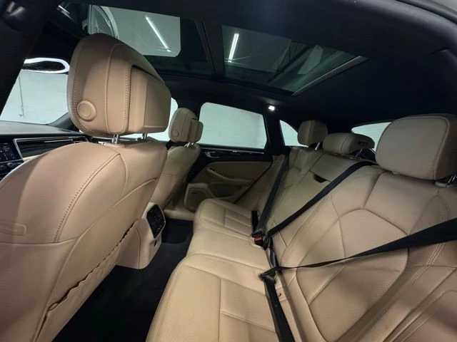 2020 Porsche Macan - Image 12 of 12