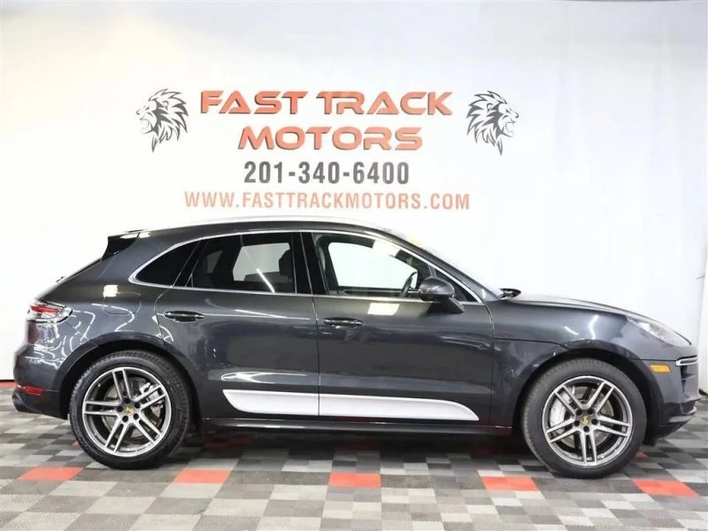 2020 Porsche Macan - Image 7 of 12