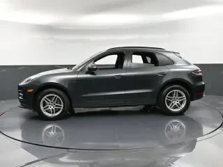 2020 Porsche Macan - Image 2 of 4