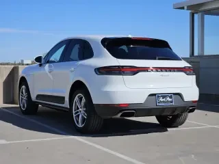 2020 Porsche Macan - Image 3 of 4