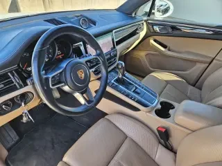 2020 Porsche Macan - Image 4 of 4