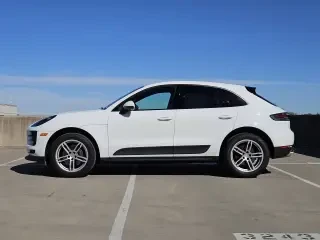 2020 Porsche Macan - Image 2 of 4