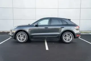 2020 Porsche Macan - Image 2 of 4