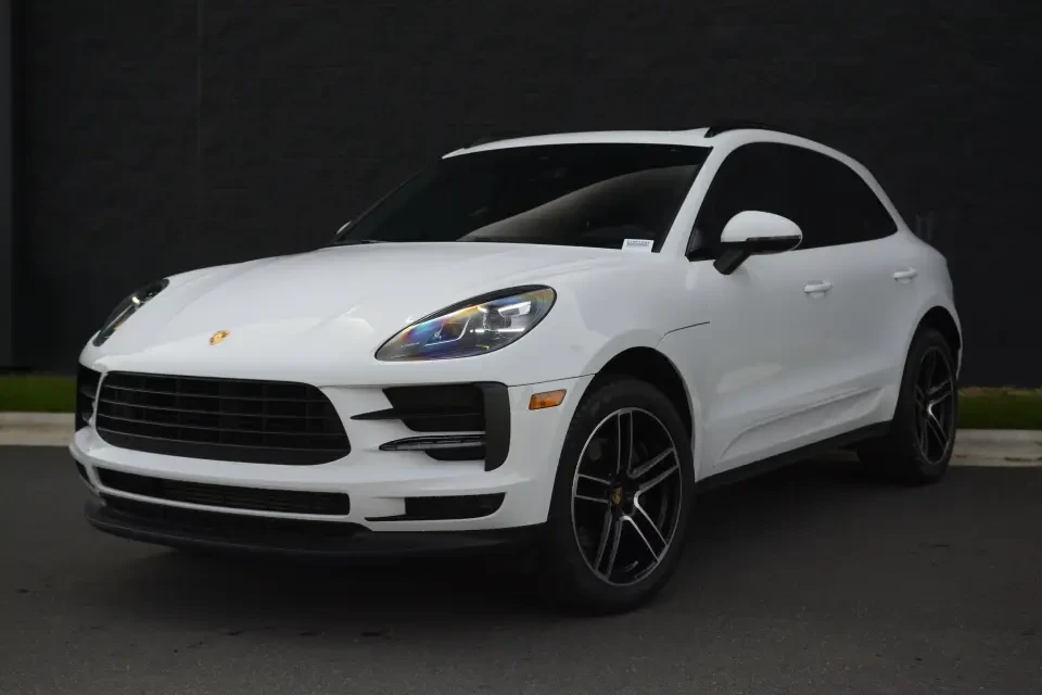 2020 Porsche Macan - Image 5 of 7