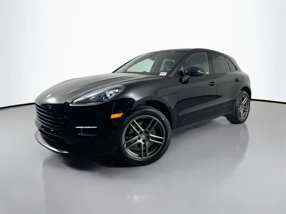 2020 Porsche Macan - Image 1 of 6