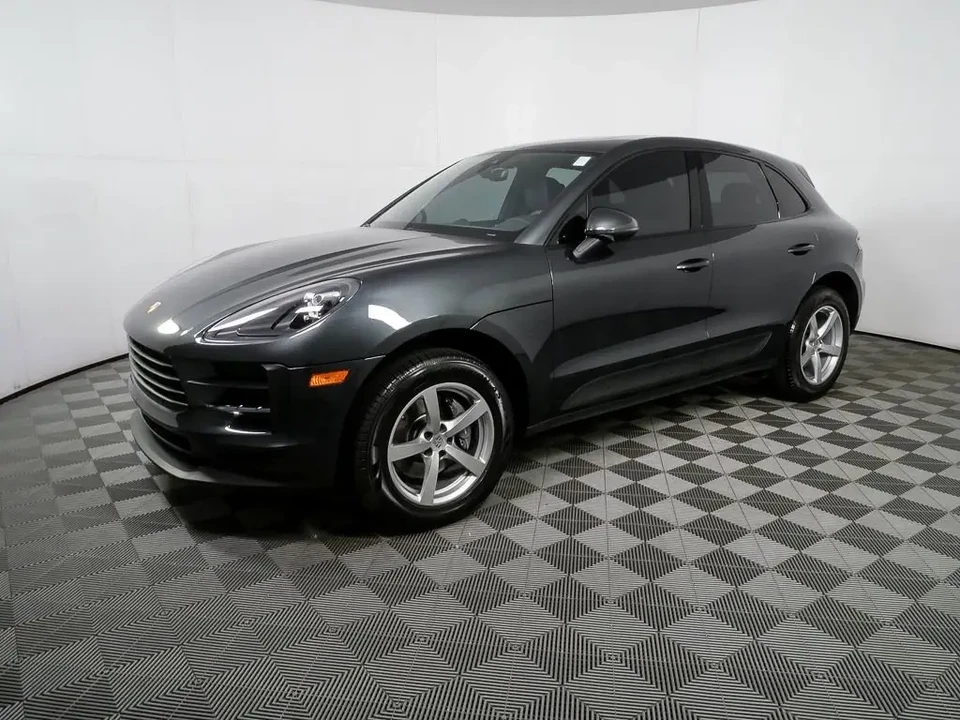 2020 Porsche Macan - Image 2 of 9