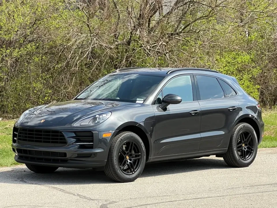 2020 Porsche Macan - Image 8 of 9