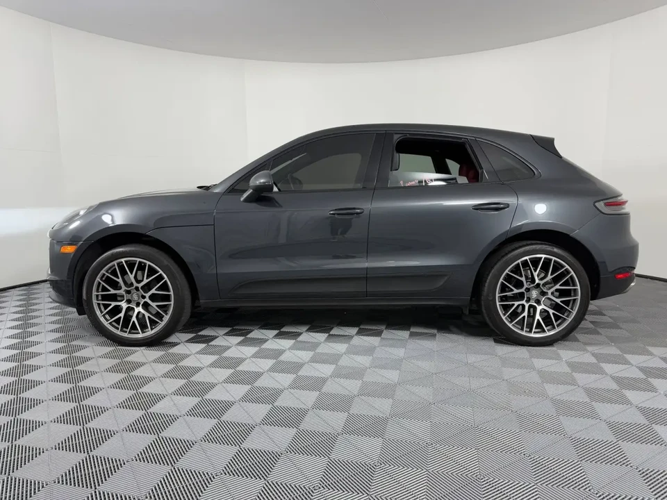 2020 Porsche Macan - Image 2 of 7