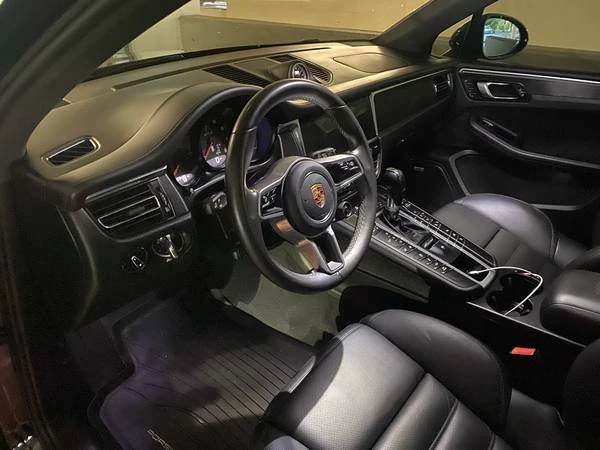2020 Porsche Macan GTS - Image 4 of 5