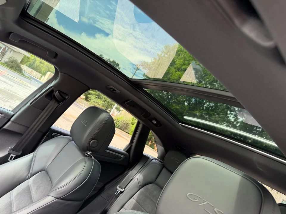 2020 Porsche Macan GTS - Image 7 of 19