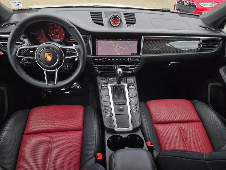 2020 Porsche Macan GTS - Image 18 of 20