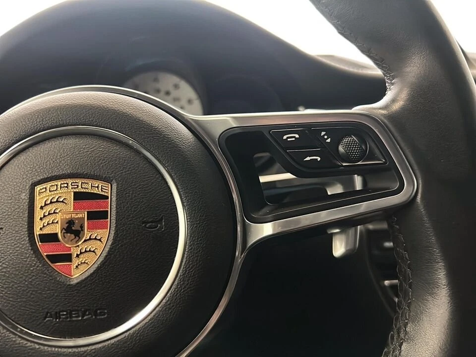 2020 Porsche Macan GTS - Image 18 of 20
