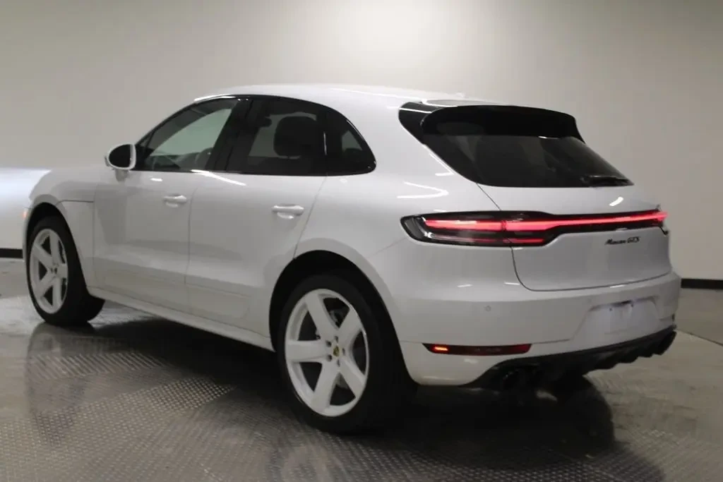 2020 Porsche Macan GTS - Image 3 of 12