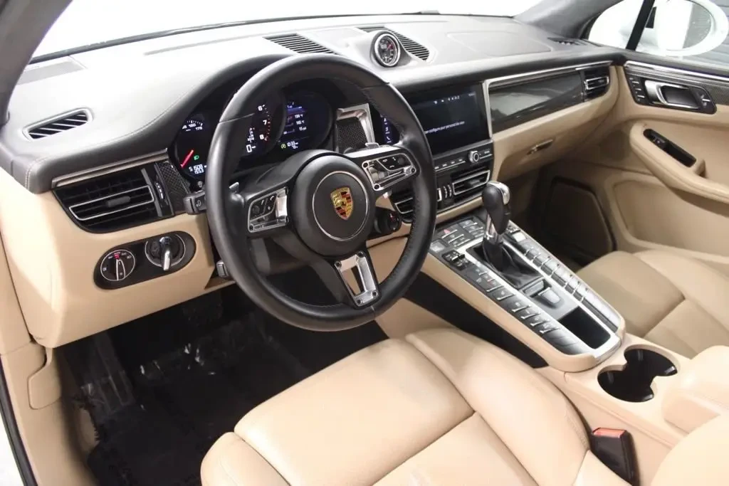 2020 Porsche Macan GTS - Image 4 of 12