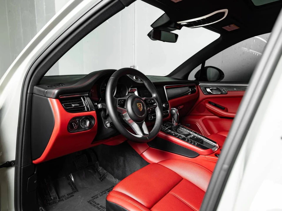 2020 Porsche Macan GTS - Image 4 of 5