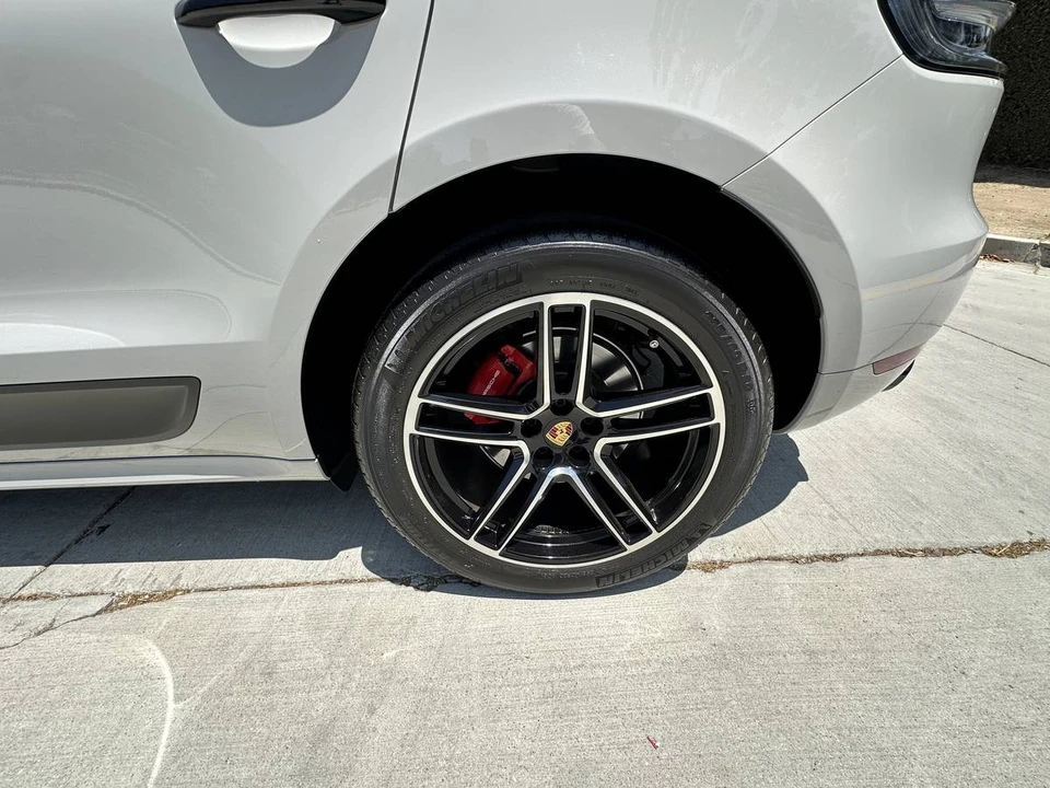 2020 Porsche Macan GTS - Image 20 of 22