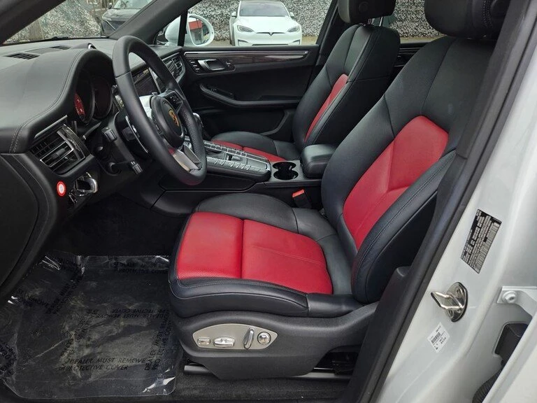 2020 Porsche Macan GTS - Image 7 of 19