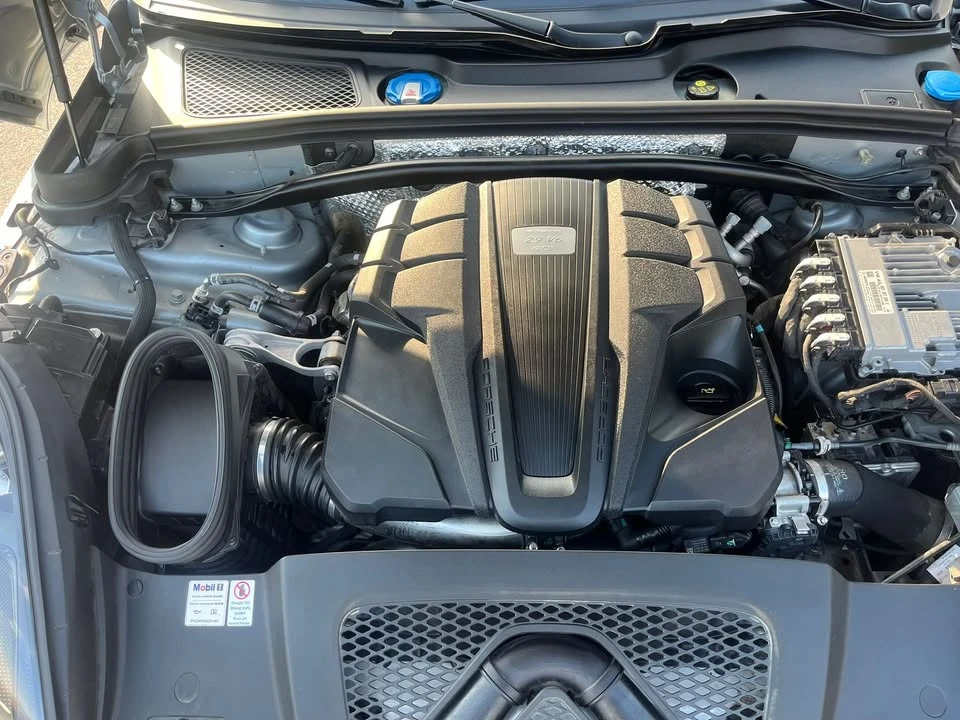 2020 Porsche Macan GTS - Image 13 of 17