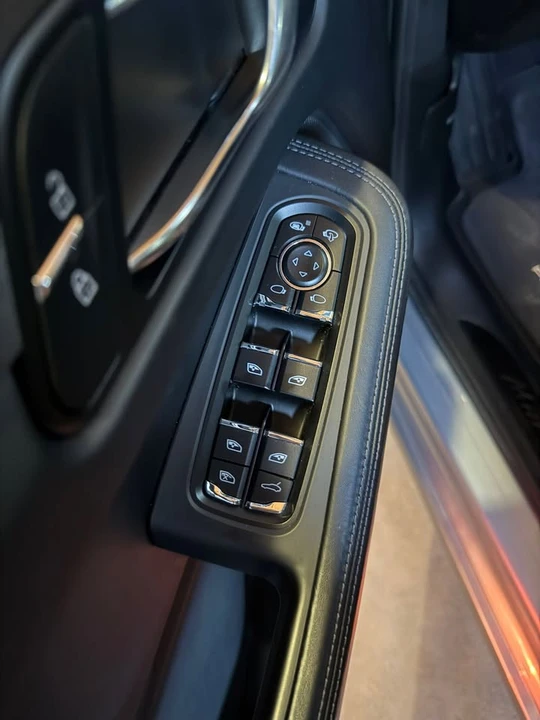 2020 Porsche Macan GTS - Image 15 of 17