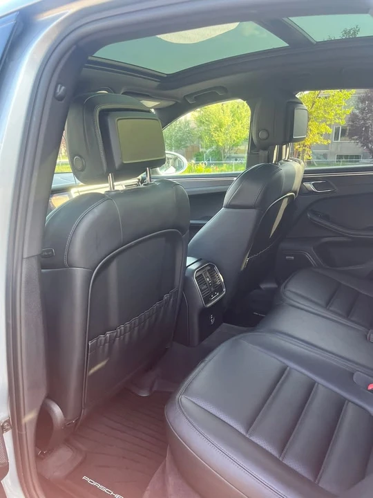 2020 Porsche Macan GTS - Image 11 of 17