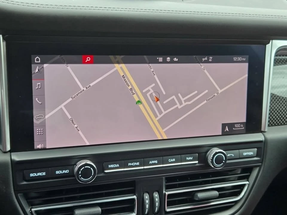 2020 Porsche Macan GTS - Image 18 of 19