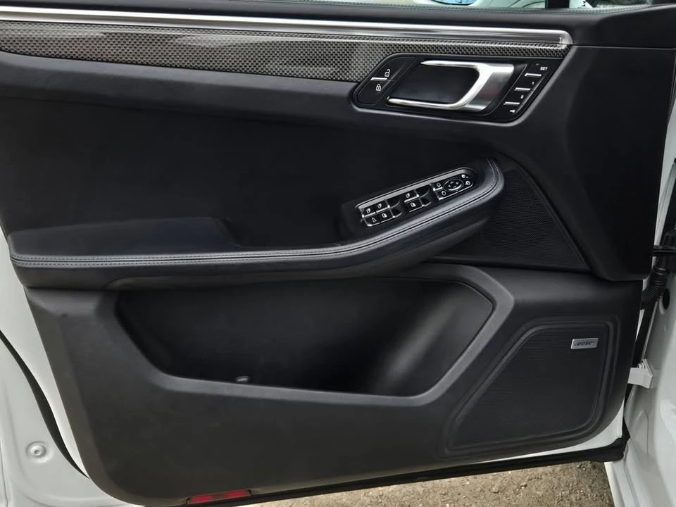 2020 Porsche Macan GTS - Image 12 of 19