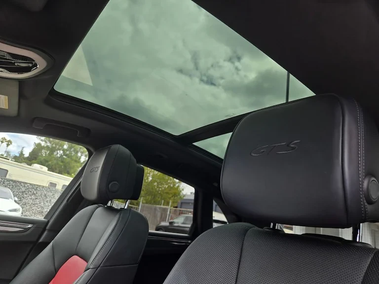 2020 Porsche Macan GTS - Image 12 of 19