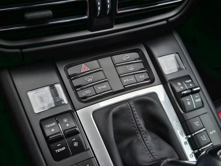 2020 Porsche Macan GTS - Image 13 of 19