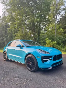 2020 Porsche Macan GTS Sport Utility 4D
