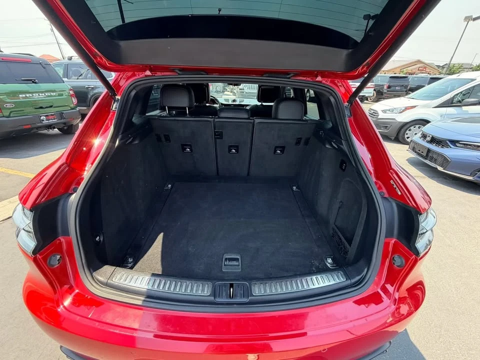 2020 Porsche Macan GTS - Image 18 of 19