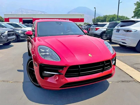 2020 Porsche Macan GTS Sport Utility 4D