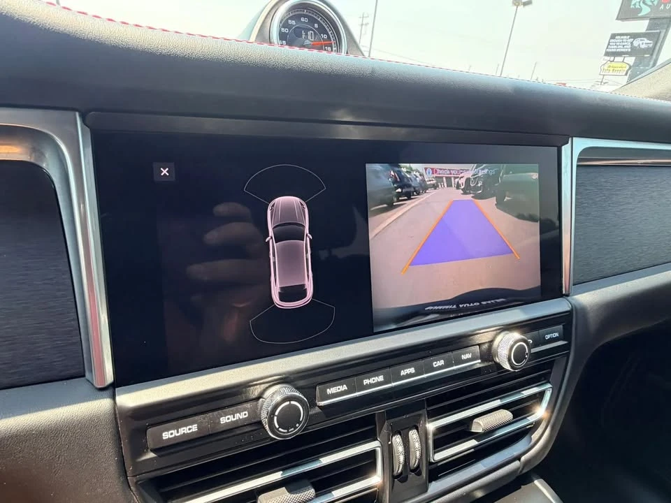 2020 Porsche Macan GTS - Image 11 of 19