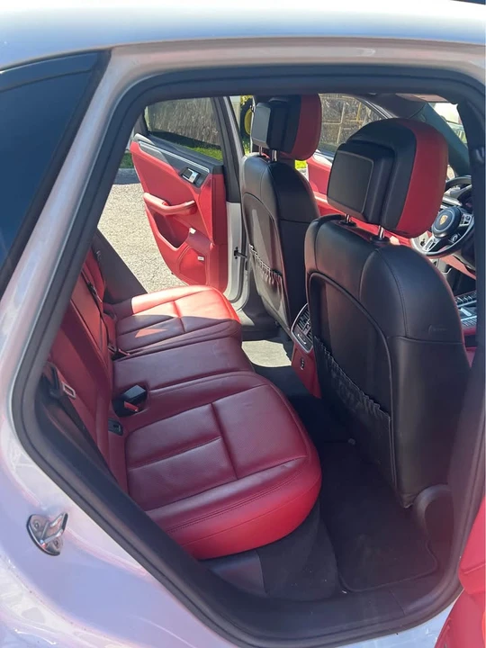 2020 Porsche Macan GTS - Image 10 of 12