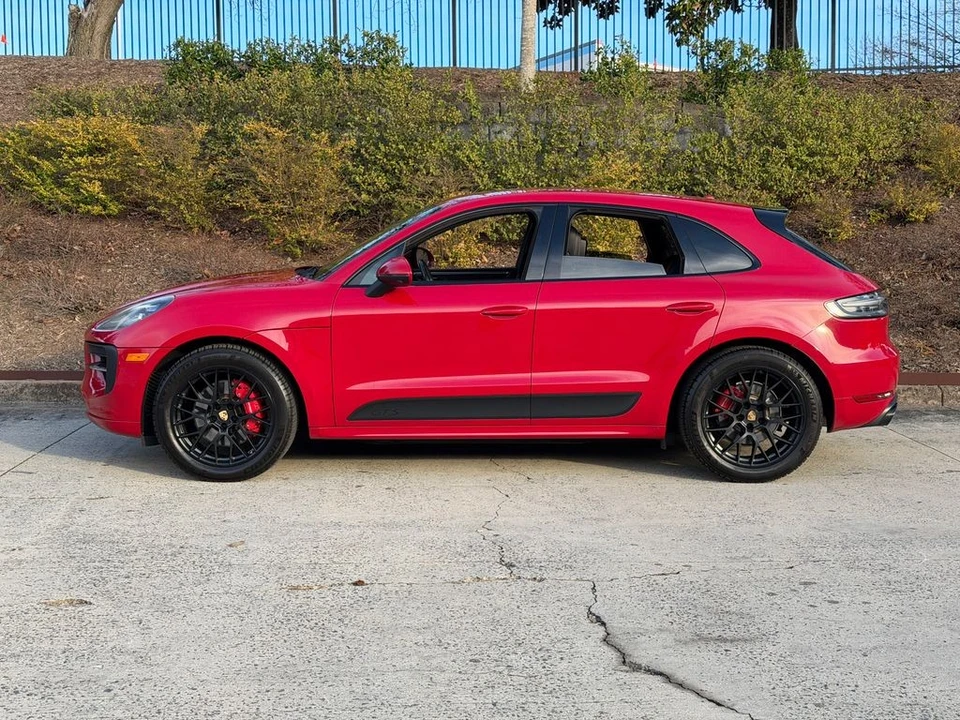 2020 Porsche Macan GTS - Image 9 of 21