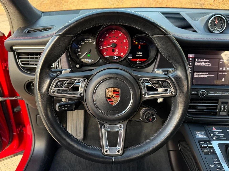2020 Porsche Macan GTS - Image 18 of 21