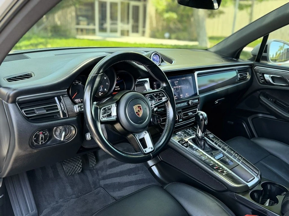 2020 Porsche Macan GTS - Image 15 of 31