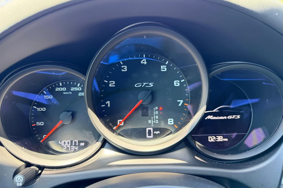 2020 Porsche Macan GTS - Image 25 of 31